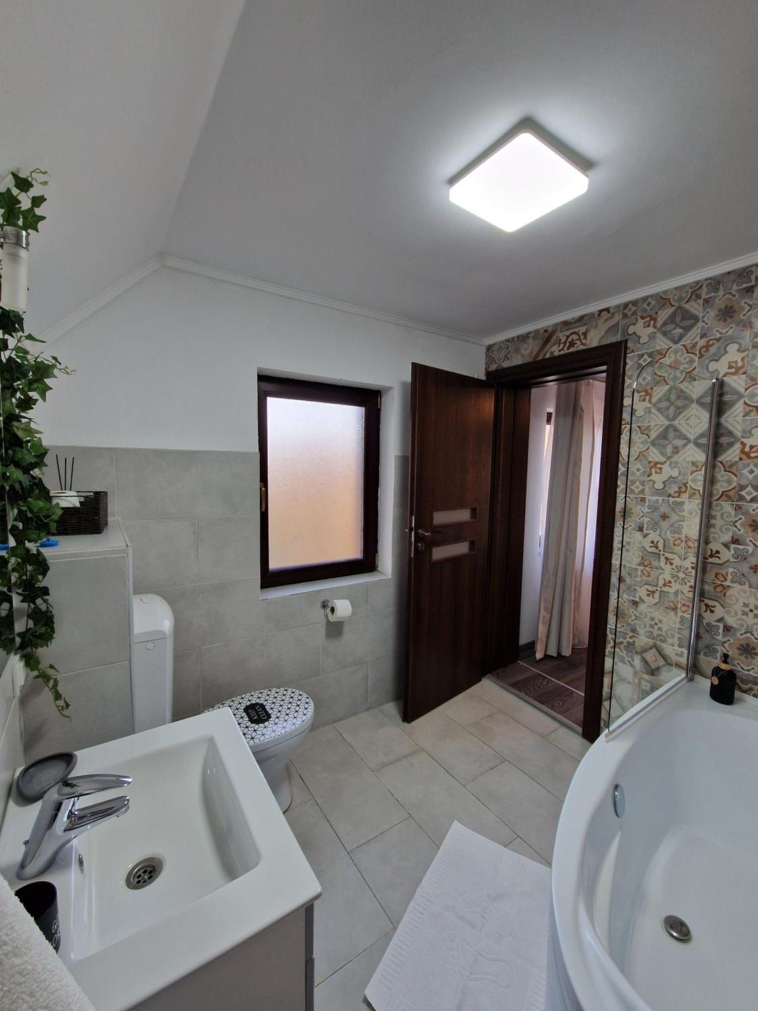 Cabana Din Padure Hotell Porumbacu de Sus Rum bild