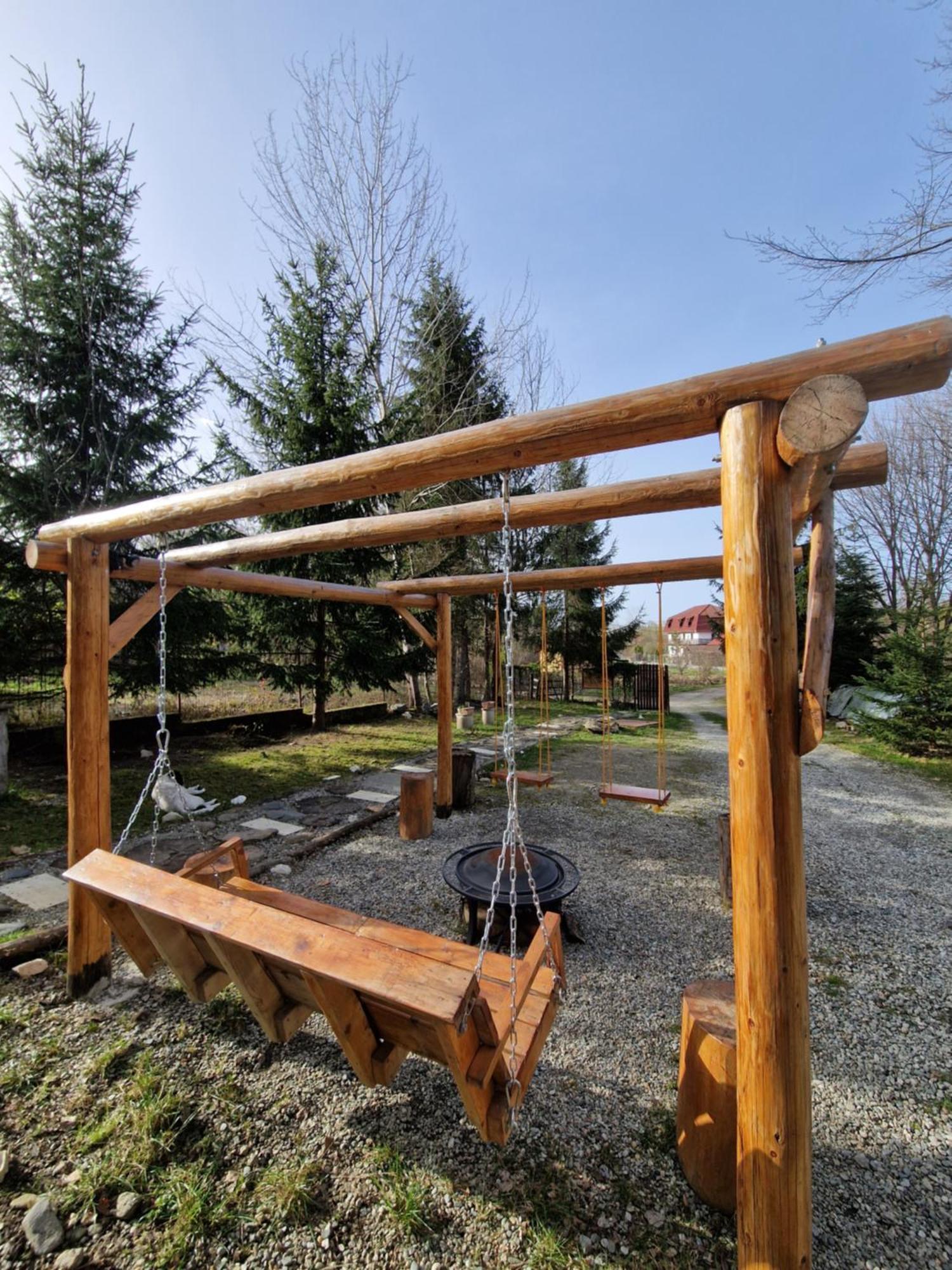 Cabana Din Padure Hotell Porumbacu de Sus Exteriör bild